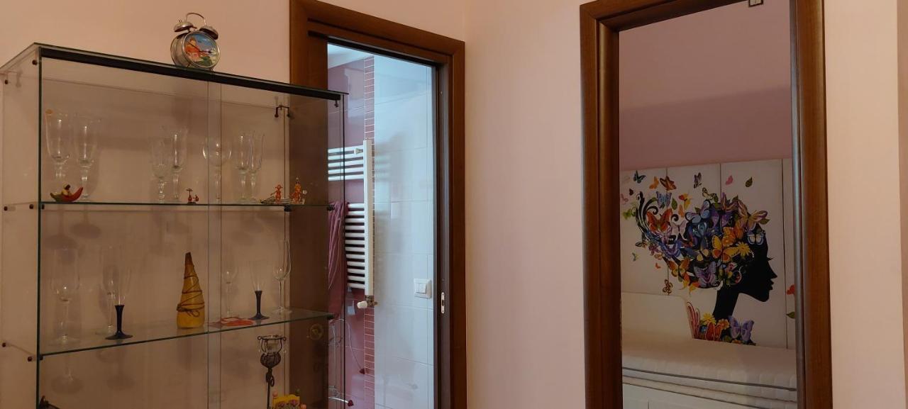 Appartamento A Cas' E Mari Neapel Exterior foto